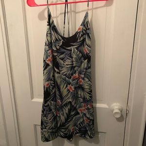 Floral mini dress! Fun low back!